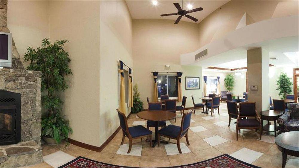 Holiday Inn Express Hotel & Suites Cherokee-Casino By Ihg Exterior foto