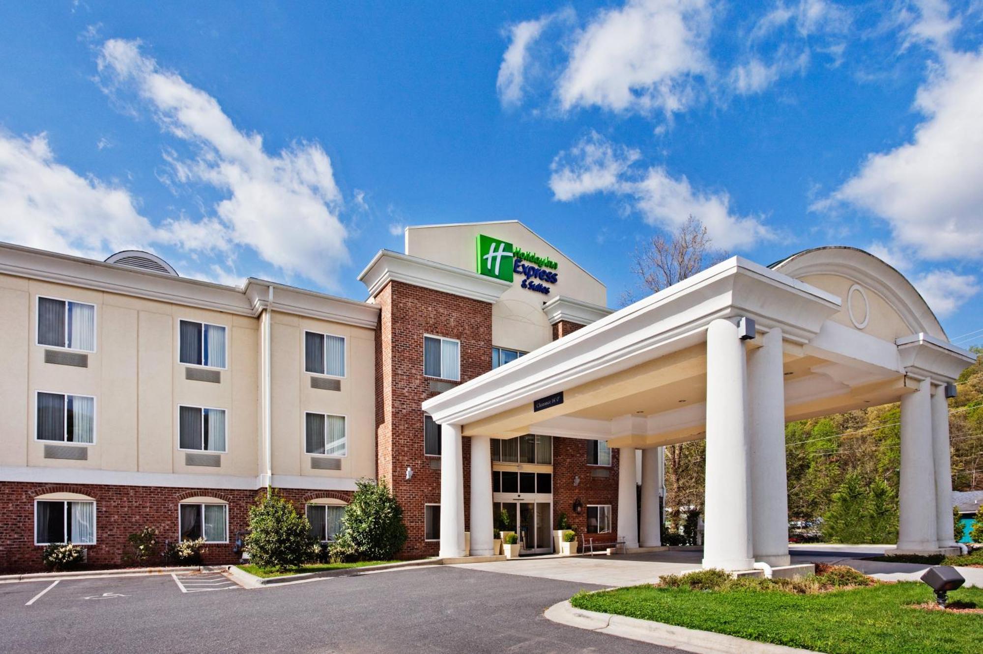 Holiday Inn Express Hotel & Suites Cherokee-Casino By Ihg Exterior foto